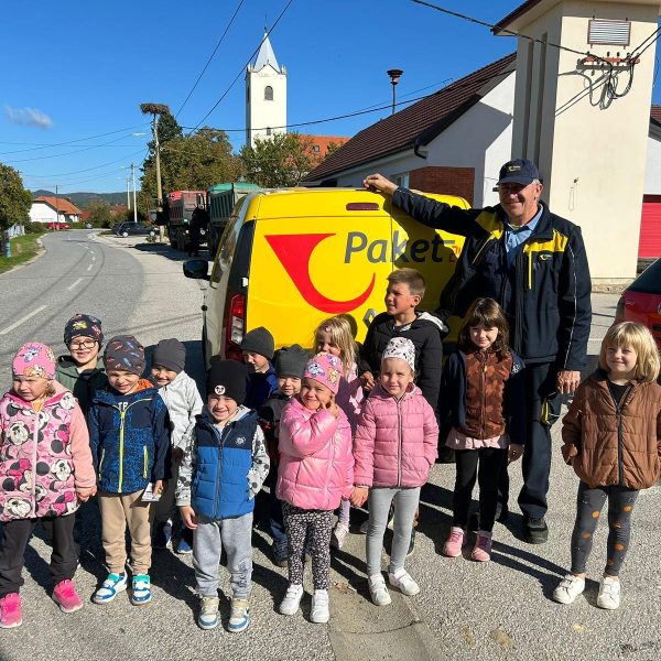 Dječji tjedan, posjet poštanskom uredu